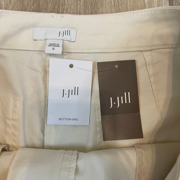 J. Jill Barley Side Button Shorts Size 6 NWT Linen Blend Cream MSRP $59 - Picture 4 of 10